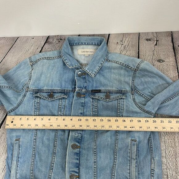 CALVIN KLEIN Men's Denim Trucker Jean Jacket Light Wash Button Front -Size Large - Picture 12 of 13